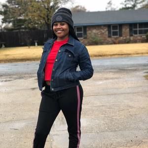 Meet your Posher, Carolyn